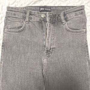 ZARA HI-RISE SCULPT JEANS